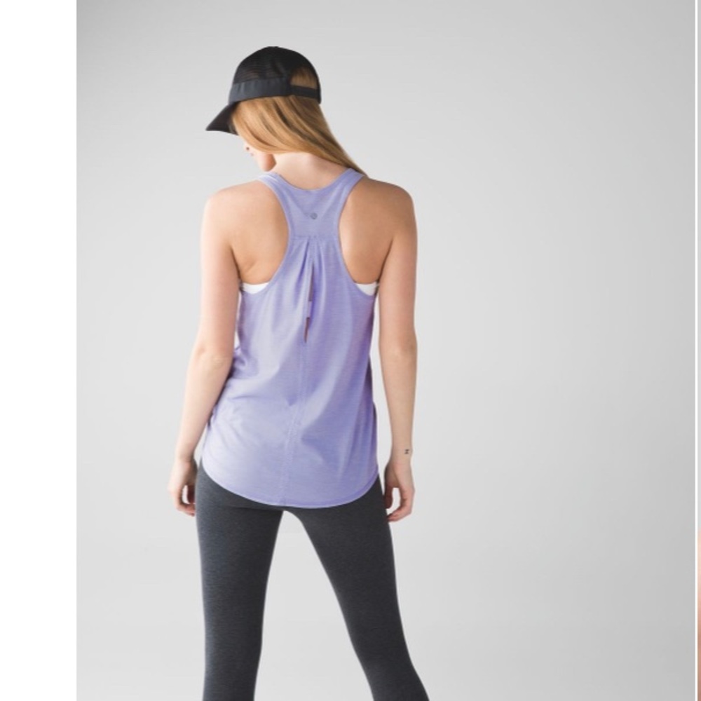 Lululemon Salute to the Sun Singlet ll Lilac 6